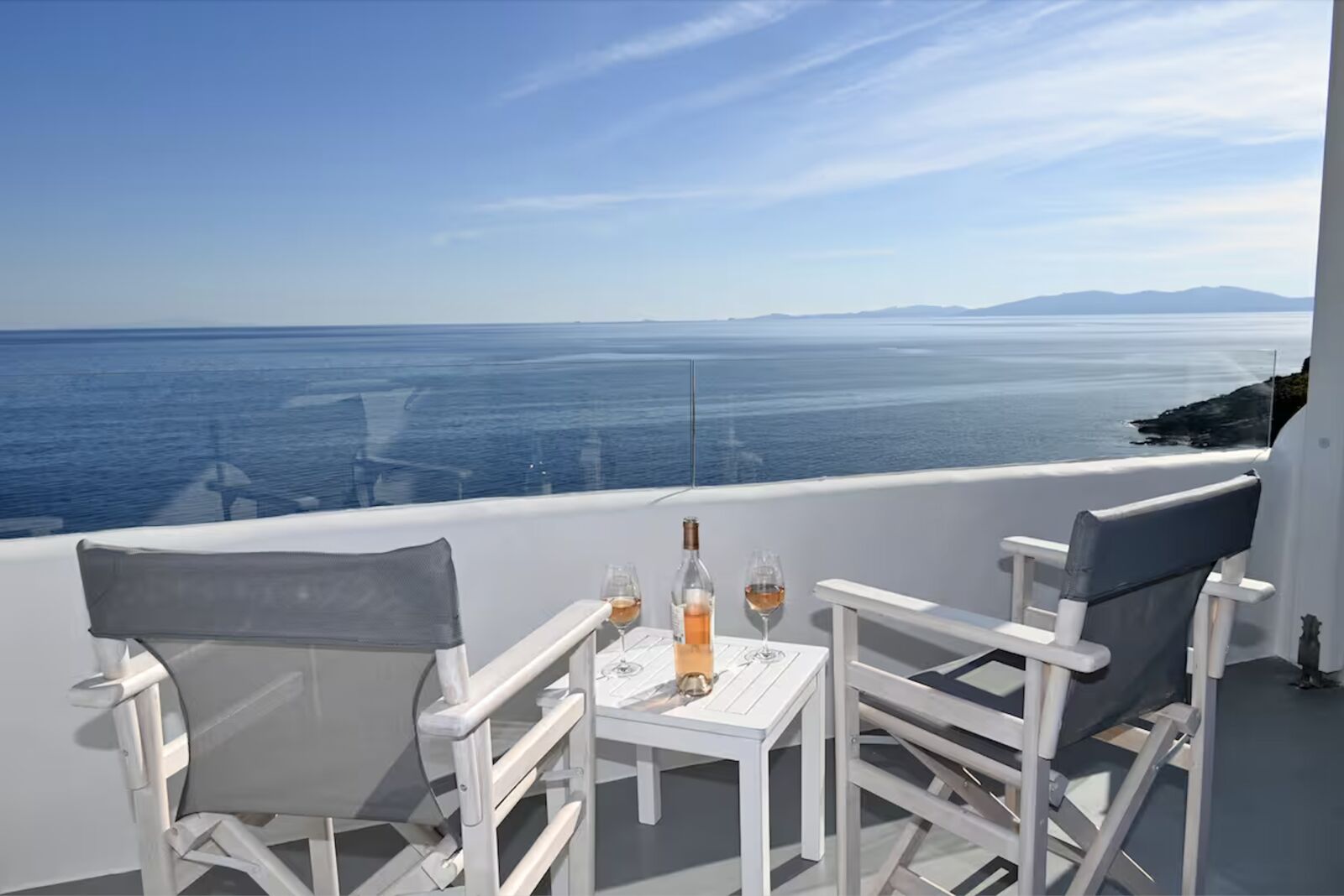 Balcony with sea view